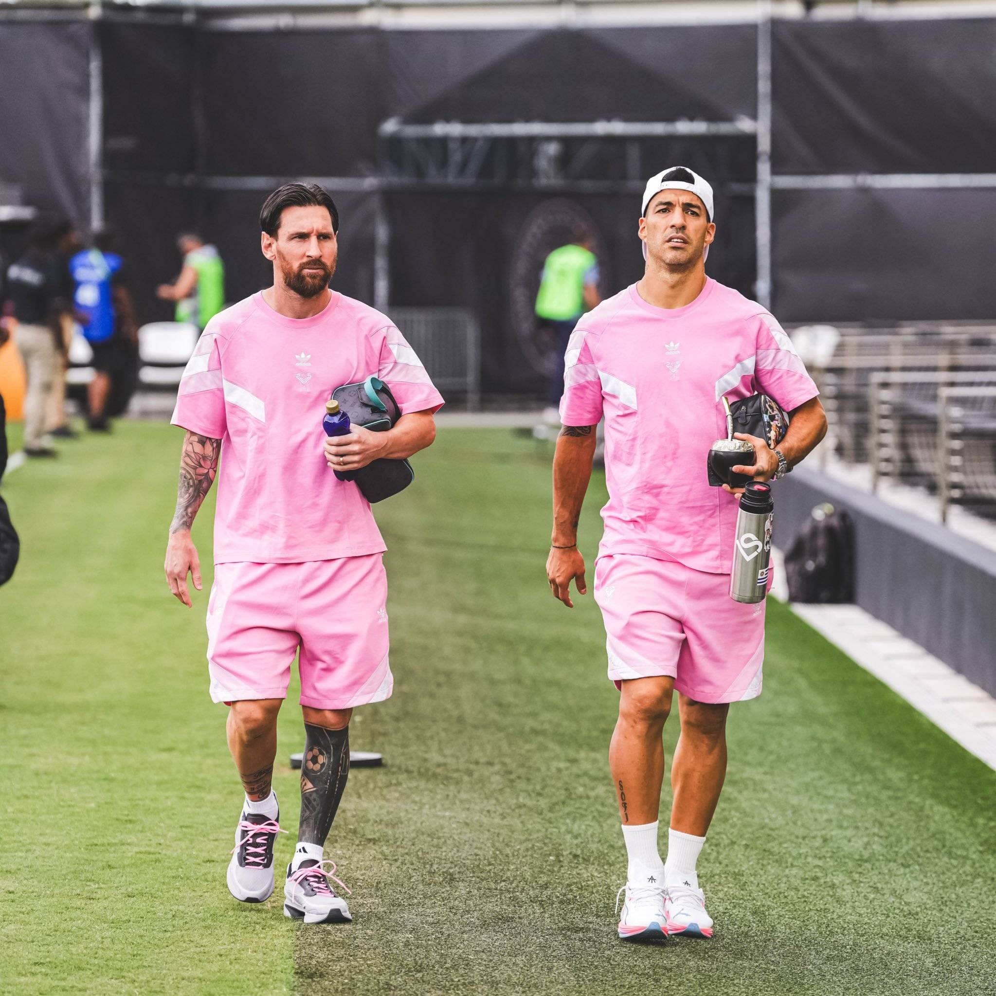 雷竞技电竞直播包含清晨巴黎圣日耳曼备战NBA季后赛，篮板制胜细节曝光，引发热议，细节决定成败的词条