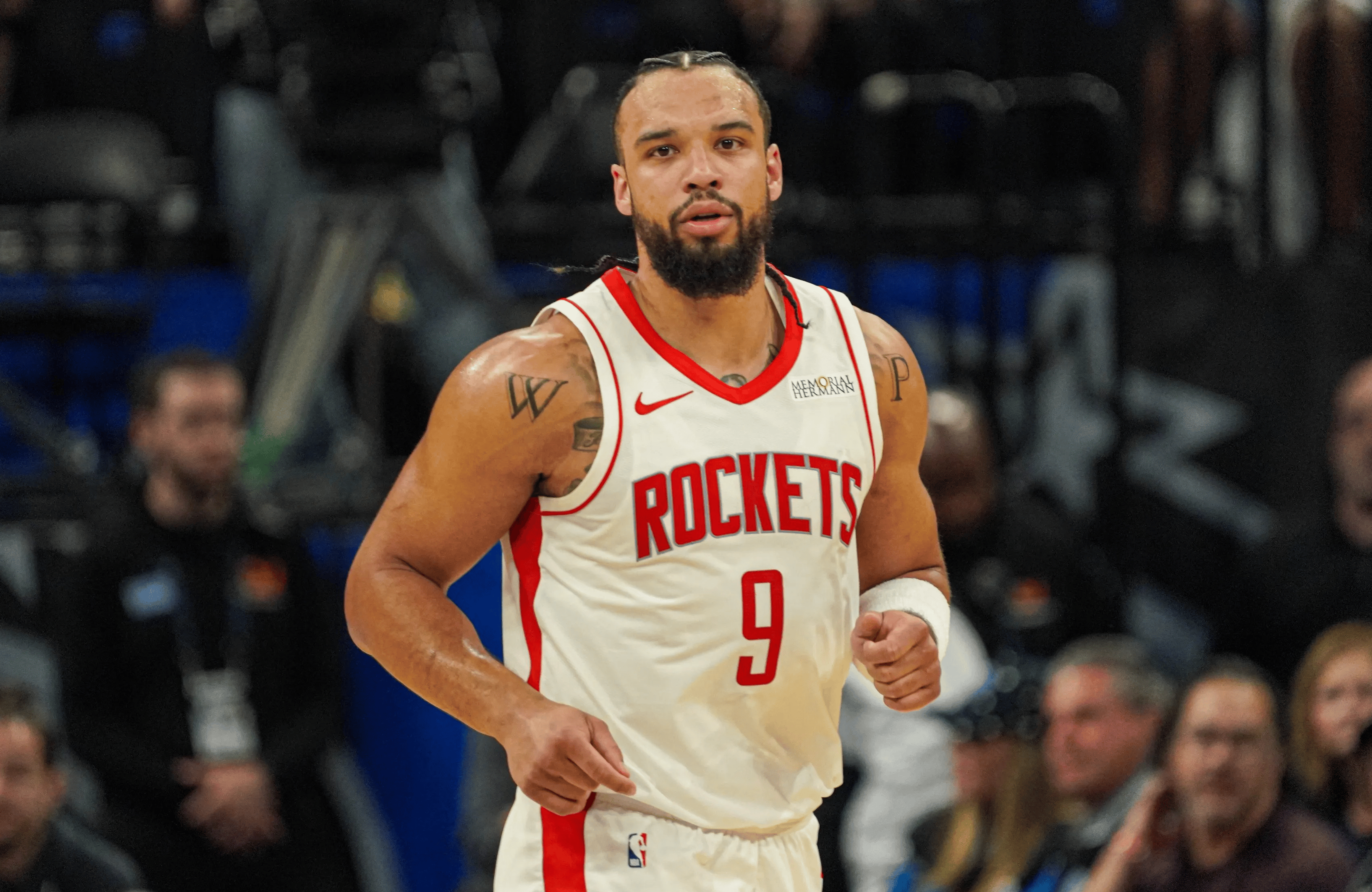 赛后体能课后，休斯敦火箭更衣室发声备战NBA季后赛，底气十足，年轻球员得到机会的简单介绍