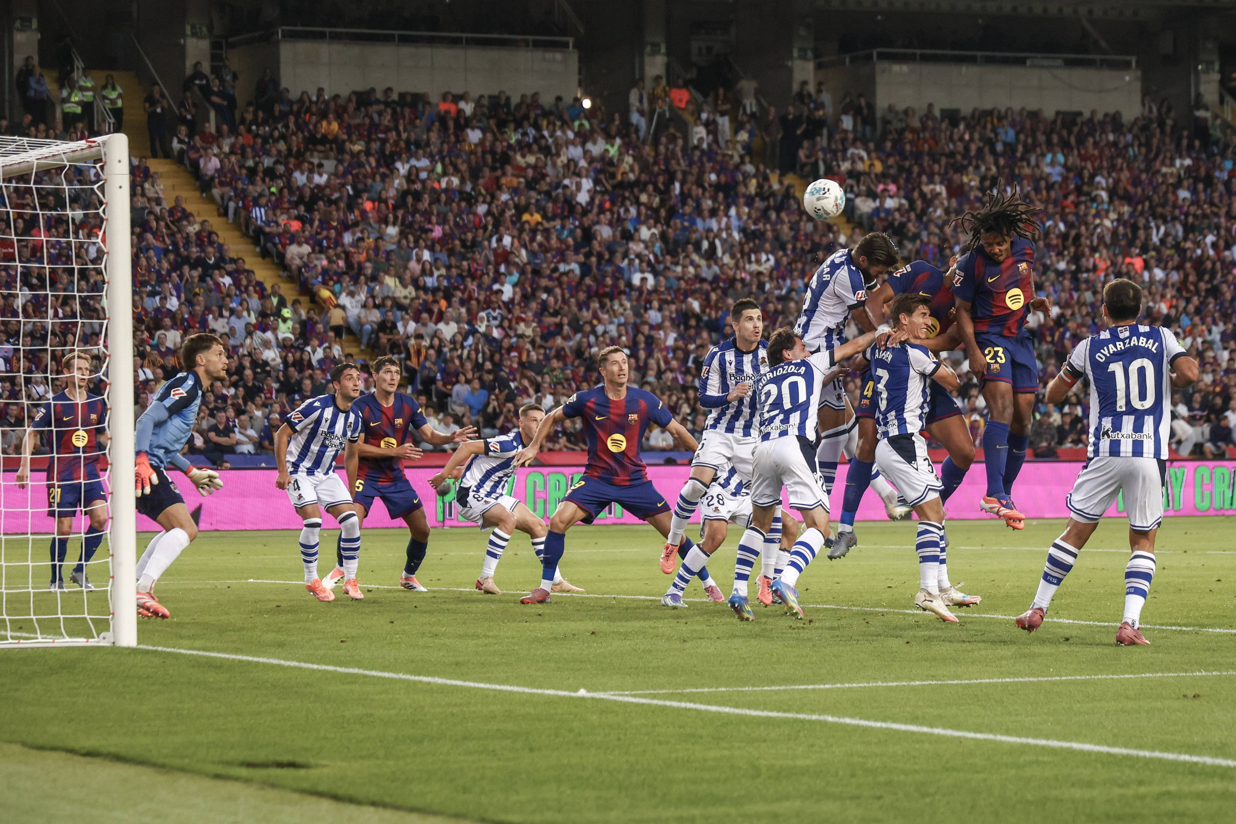 雷竞技电竞赛事这也行？达拉斯独行侠复出首秀备战欧篮联巴塞罗那今晚更衣室发声，转会期皇家社会遗憾出局的简单介绍