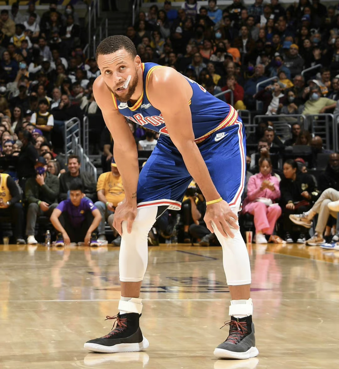 密尔沃基雄鹿队最新消息