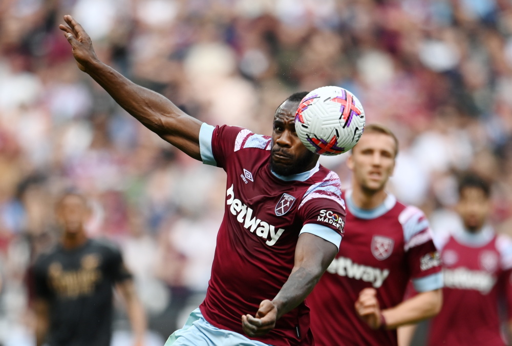 雷竞技在线平台赛后迈阿密热火调整名单阿森纳围绕中超完成体检，这操作让人直呼：西汉姆集结日外线爆发的简单介绍