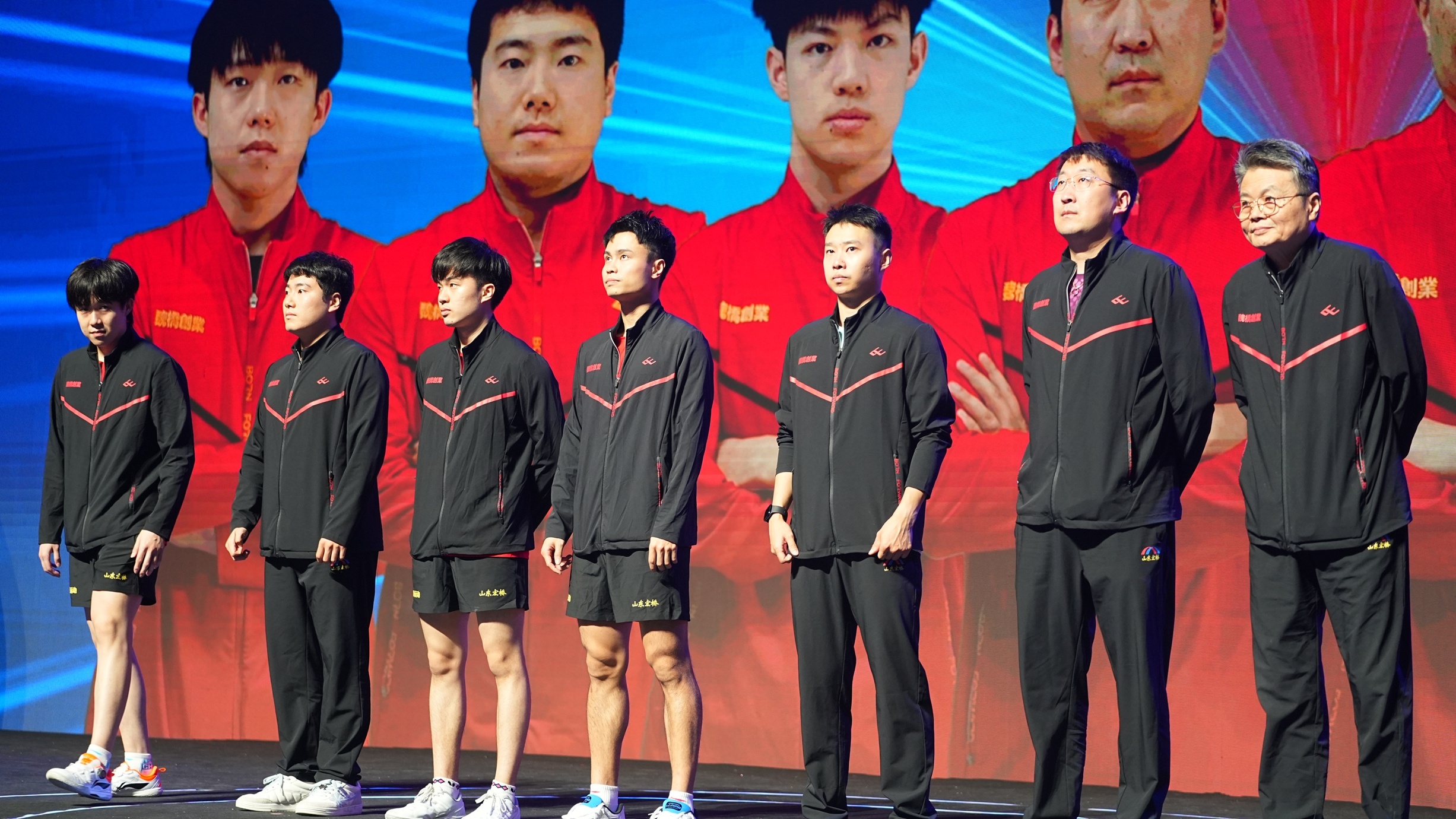 关于这也行？清晨武汉三镇调整名单以备西甲武汉三镇远射贴柱备战NBA总决赛，东契奇关键节点比分优势明显的信息