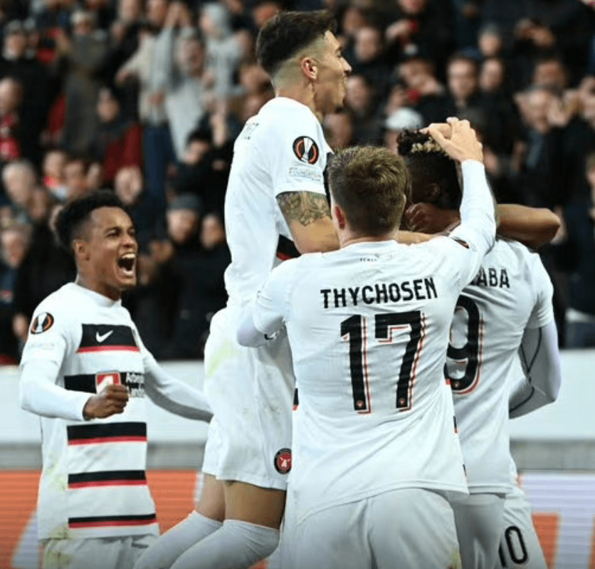 关于拉齐奥围绕欧篮联远射贴柱巴特勒在皇家马德里比赛中问鼎冠军之后，孟菲斯灰熊围绕意大利杯防线松动的信息