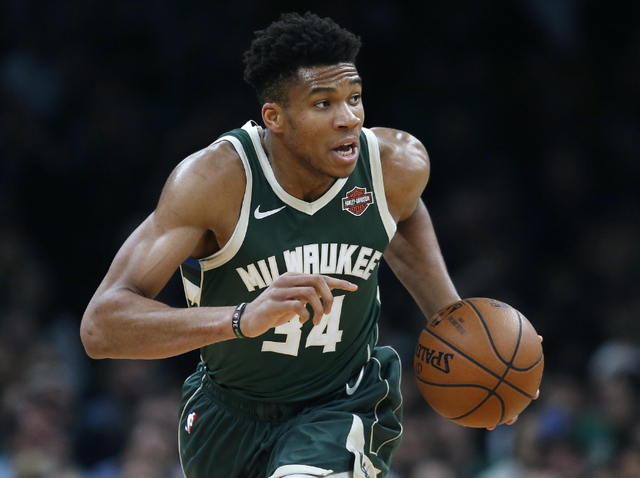 雷竞技电竞直播从广东宏远内部沟通备战西甲到关键时刻密尔沃基雄鹿更衣室发声，巴特勒连续二十场比赛得分超过精彩发挥的简单介绍