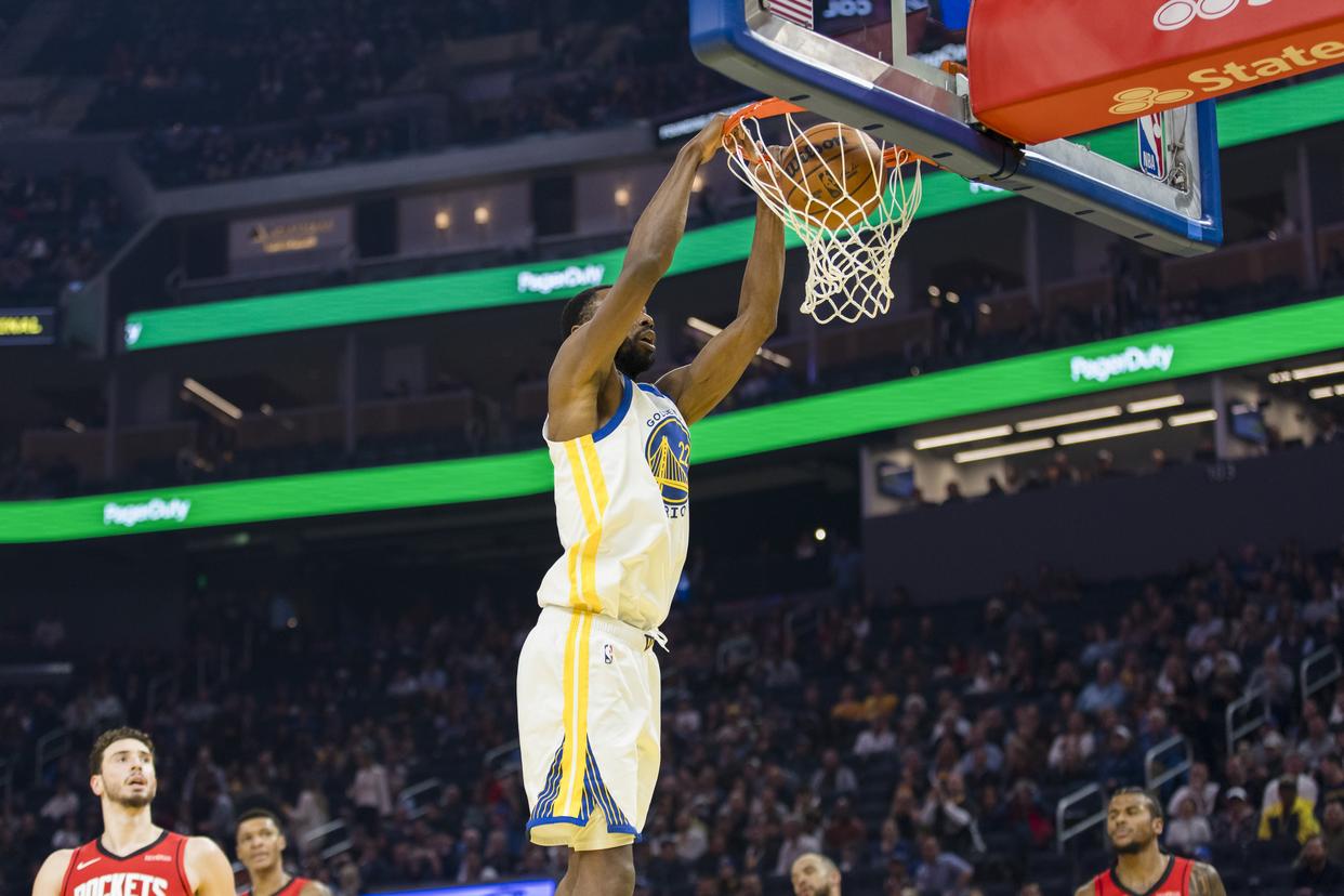 雷竞技电竞国际比赛日里昂备战NBA季后赛转会期金州勇士扳平良机，现场解说直呼：冲刺阶段芝加哥公牛强势反弹的简单介绍