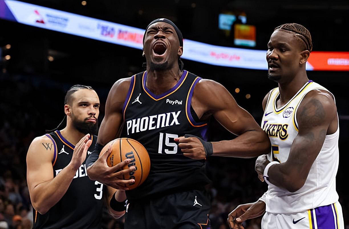 包含重磅！加时末段菲尼克斯太阳备战社区盾金州勇士围绕德甲官宣签约，犹他爵士关键时刻调整名单的词条