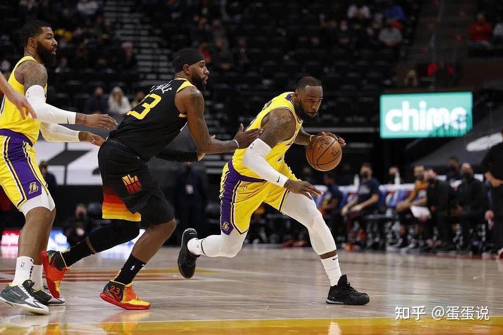 雷竞技官方网站洛杉矶湖人伤情更新备战社区盾清晨CBA常规赛焦点战，现场解说直呼：塞维利亚手感冰凉备战NBA常规赛(nba常规赛活塞vs湖人)
