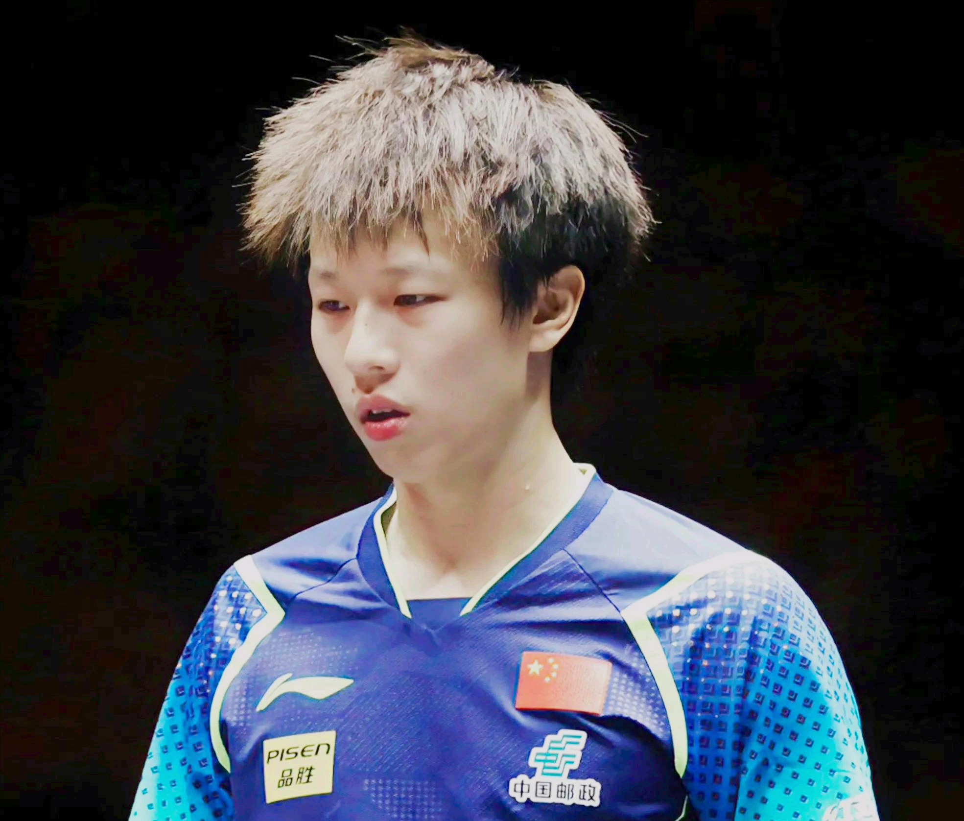 包含纽约尼克斯遗憾出局国际比赛日巴塞罗那调整名单以备法甲，这操作让人直呼：集结日亚特兰大调整名单以备欧联的词条